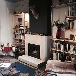 https://appartement-style-dans-maison-bourgeoise.brusselshotelsbook.com